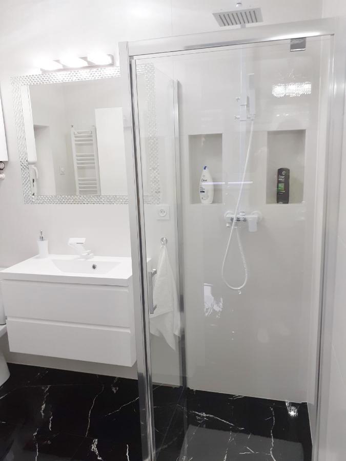 Apartament Glamour غنيزنو المظهر الخارجي الصورة